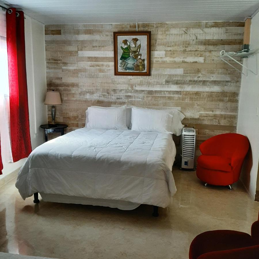 Rancha Azul Inn Αλαχουέλα Εξωτερικό φωτογραφία
