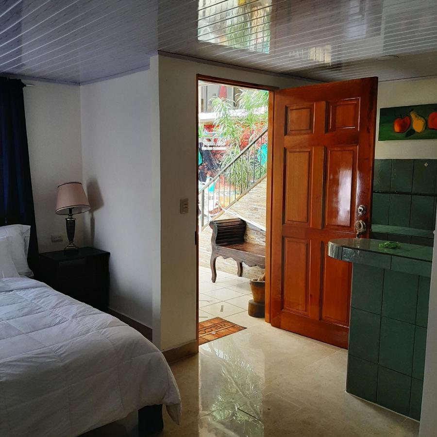 Rancha Azul Inn Αλαχουέλα Εξωτερικό φωτογραφία